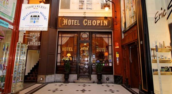 khách sạn trong trung tâm paris có giá rẻ