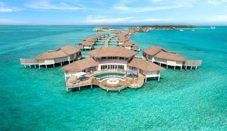 nên ở khách sạn nào tại maldives - InterContinental Maldives Maamunagau Resort