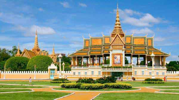khách sạn giá rẻ ở phnome penh campuchia gần Cung điện Hoàng gia Campuchia